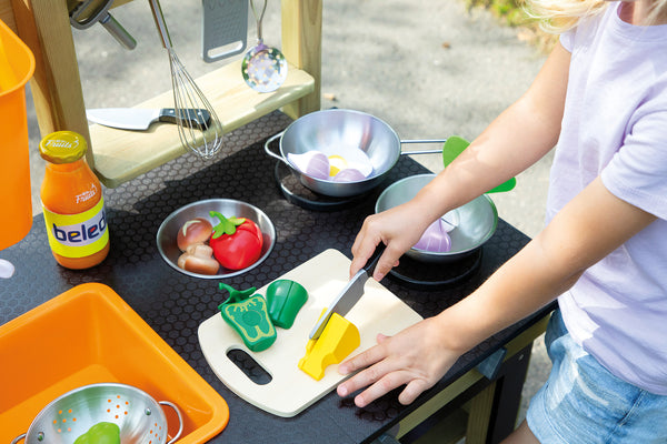 Furniture: Mini Mobile Outdoor Play Kitchen